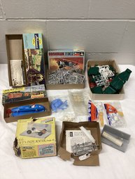Vintage Model Parts, Boxes & Accessories