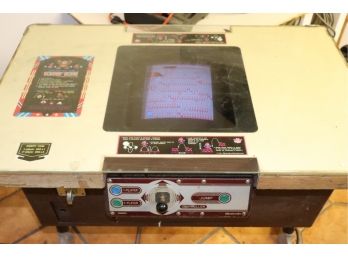 Original Vintage Nintendo Coin Operated Donkey Kong Arcade Table Game