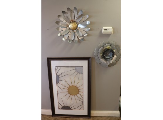 Starburst Giclee In Frame & Metal Flower Wall Art