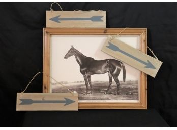 Imported Messenger Decorative Horse Wall Decor With 6 Decorative Wood Arrows