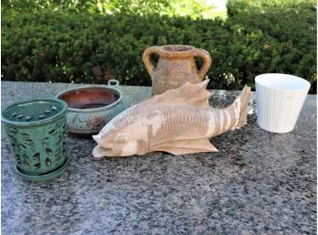 Small Garden Pots & Decorative Wood Fish