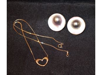 14kt Gold Heart Pendant And Chain & Mab'e Pearl Earrings