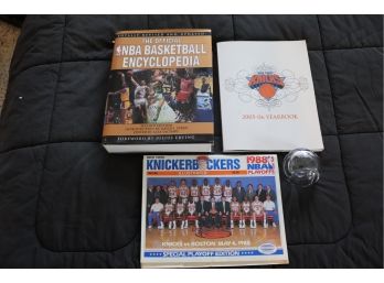 New York Knicks Collection & Crystal Baseball By Orrefors