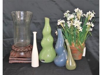 Large Verona Glass Hurricane, Green Vase By Interlude & Small Contemporary Royal Haeger Vases