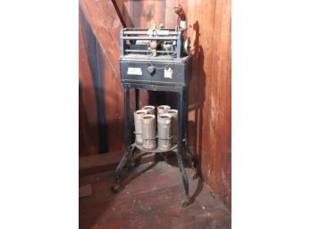 Antique 'The Dictaphone' Columbia Graphophone Model 7 With Stqand And 6 Wax Scrolls