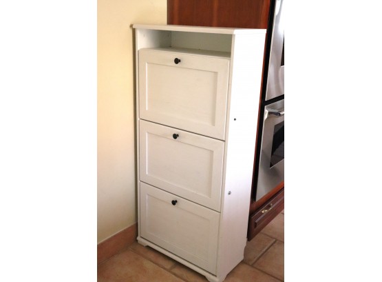 Small Storage Unit, Great For Wraps & Pans