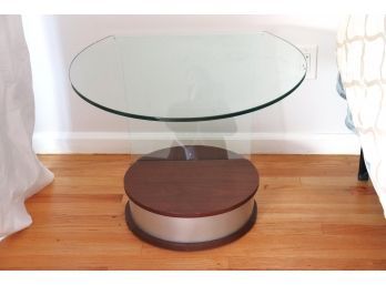 Stylish Contemporary Glass End Table