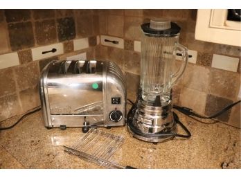 Duallt 3 Slot Toaster With Toast Remover & Waring Chrome & Glass Blender