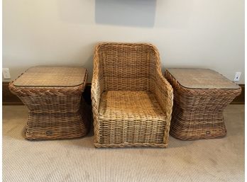 Quality Kreiss Wicker Chair With Side Tables - Nice Quality Well Kept Indoors