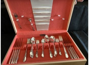 WM Rogers By Oneida Flatware Set Service For 8 With Box Like New Looks To Be Unused