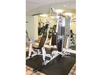 Hoist H 300 T5 Station Gym With Multiple Areas For Pulldown Bars Weightlifting Arm Pressing Etc