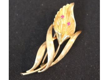 18K YG Exquisite Lily/Flower Pin With 2 Ruby Accent Stones