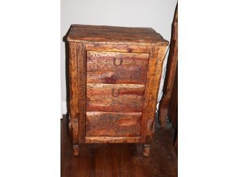 Rustic Style 3 Drawer Chest, Nice Rustic Look Quality Craftsmanship