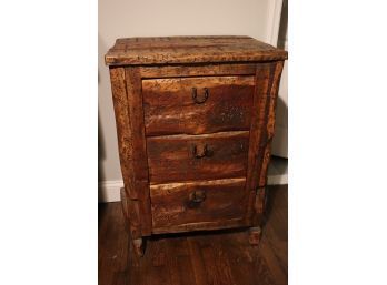 Rustic Style 3 Drawer Chest, Nice Rustic Look Quality Craftsmanship