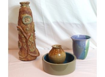 20' Ceramic Art Vase And Assorted Ceramic Pieces