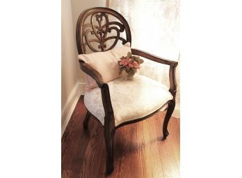 Chair With Pillows & Flower