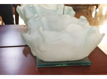 Large Frosted Glass Wavy Bowl Centerpiece Original Art By Evans Design Made In California