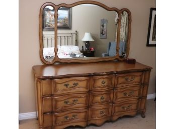 French Provincial Ladies Dresser With Mirror