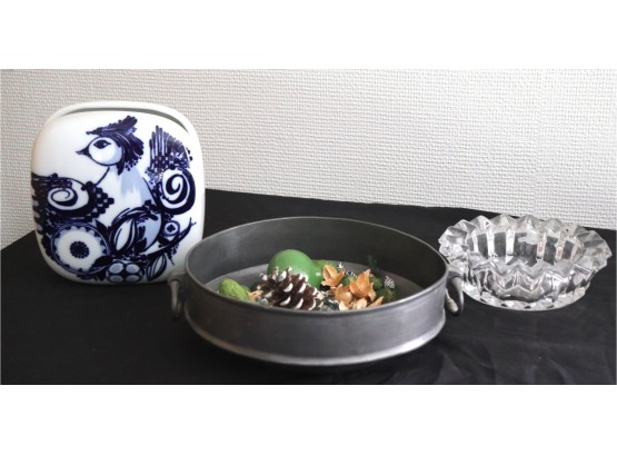 Decorative Items With Rosenthal Studio Line Vase & Large Pewter Bowl