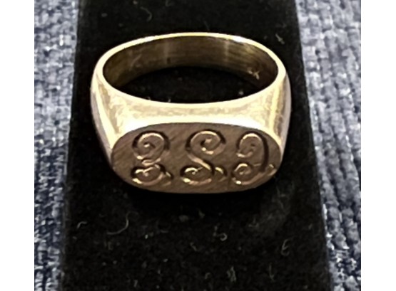 14K Wg Ladies Monogrammed Ring