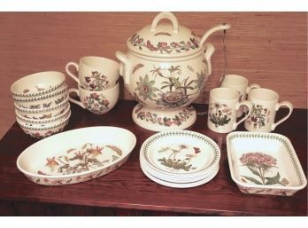 Nice Lot Of Portmeirron Botanic Garden Dishes Includes Soup Terrine With Ladle Six Bowls