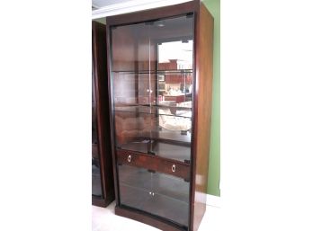 Universal Furniture Fine Display Cabinet With Softly Curved Edges Great For Your Collectibles Dark Rich Finish