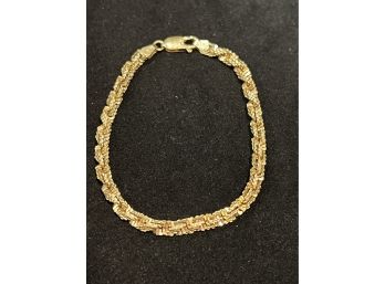 18K YG Unique Cut Bracelet