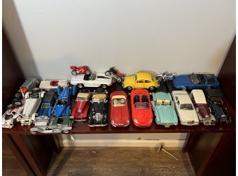 Collection Of Model Cars Includes ERTL, Durango, Franklin Mint - May Be Missing Parts Or Pieces