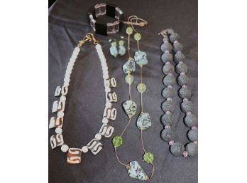 Collection Of Pretty Beaded Necklaces Include Matching Necklace & Earrings
