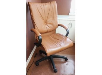 Waldners Leather Swivel Office Chair