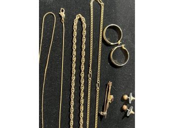 LOT OF COSTUME NECKLACES, EARRINGS AND SINGLE PENDANT