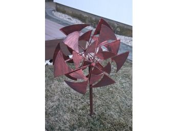 Double Metal Spinning Whirlgig For Outdoor Decorating With Nice Patina