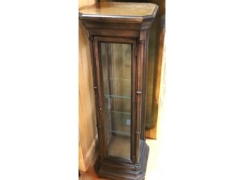 Traditional Styled Curio Cabinet With Glass Sides And 2 Interior Glass Shelves