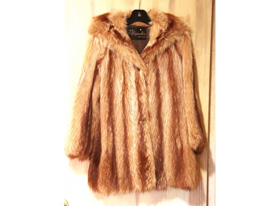Vintage Plush Raccoon Fur Jacket - Womans Size Medium To Large