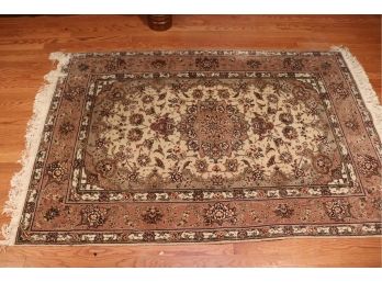 High End Tightly Woven 48'w X 72'L Woven Wool Area Rug, With Center Medallion