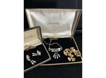 Krementz Jewelry Set From 1970s Includes Necklace And Earrings With Rhinestone Clusters