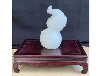 Beautiful Unique White Jade Sculpture In A Gourd Shape With Carved Lizards