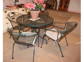 Vintage Sunbeam Green Wrought Iron Patio Set With Round Table & 4 Dining Chairs