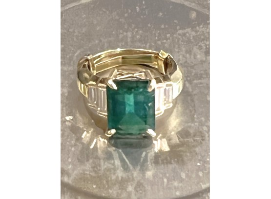 Fine 18K YG  4.31 Ct Square Cut Emerald Ring 4 Diamond Baguettes,  Size 7