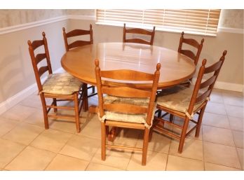 French Country Style Round Dining Table With 6 Woven Rush/Rattan Chairs