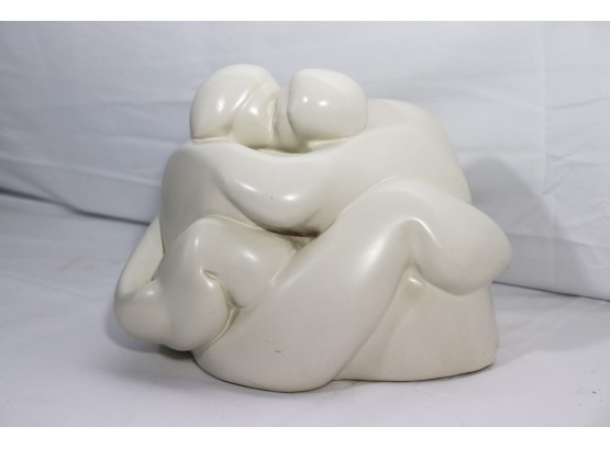 Kissing Lovers Heavy Polished Plaster Art Sculpture Signed By The Artist On The Bottom