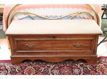 Vintage Lane Cedar Chest With Cushioned Top, In Very Good Condition