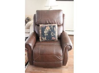 Leather Lift Chair/ Recliner By Motomotion With Remote Control In Like New Condition!