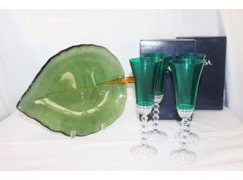 Boxed Set Of 4 Mikasa Crystal Gemstone Green Champagne Flutes And Leaf Shaped Glass Serving Plate
