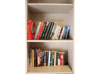 Collection Of Books Authors Include Daniel Steele, Sidney Sheldon, Patricia Cornwall & More As Pictured
