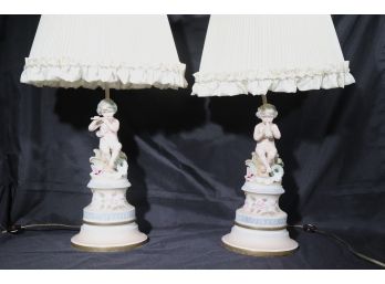 Pair Of Pretty Vintage Cherub Lamps With Beautiful Detail Throughout