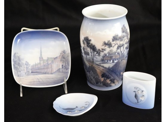 Pretty DJ Copenhagen Denmark, Collection Assorted Sized Pieces Includes Vase, Small Dishes