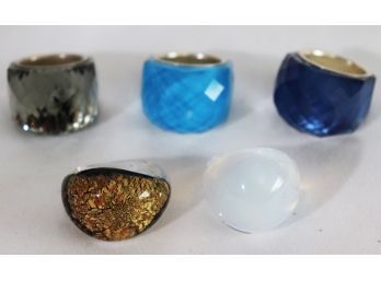 Collection Includes 3 Swarovski Crystal Rings & A Pretty Moon Tone Ring From Lalique Rings Appx Size 7