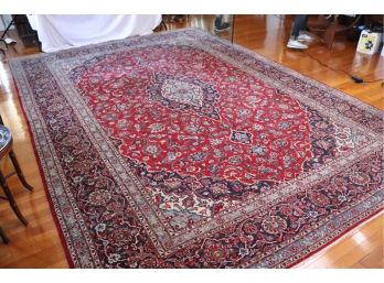 Vintage Hand Made Sarouk Style Area Rug / Carpet With Center Medallion & Rich Colors
