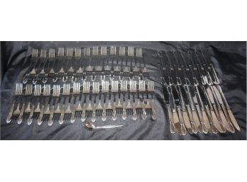 Washington Forge Stainless Flatware Carolyn Pattern Service For 26